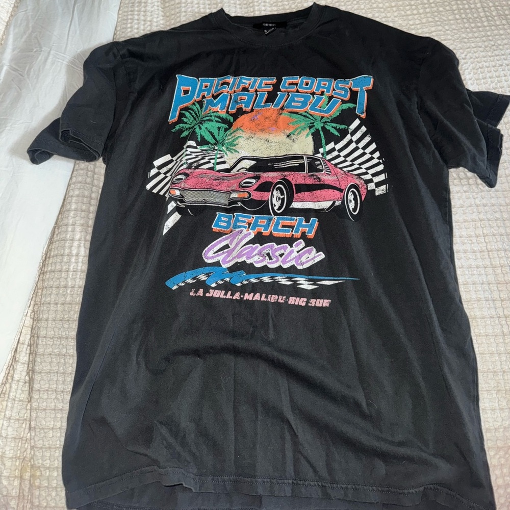 Forever 21 Medium Graphic T Shirt